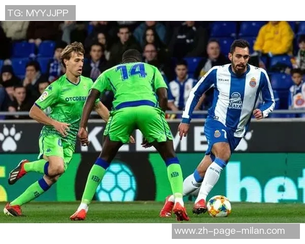 西班牙与哥伦比亚足球对决精彩回顾与战术分析